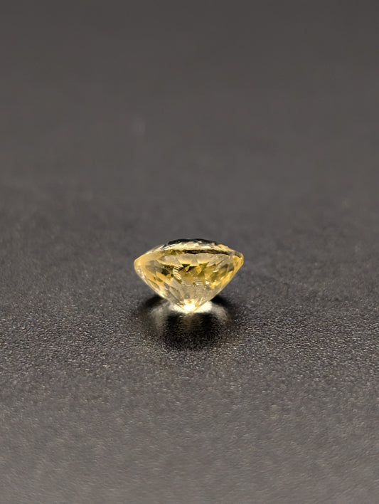 0.76ct Unheated Natural Yellow Sapphire - Ceylon