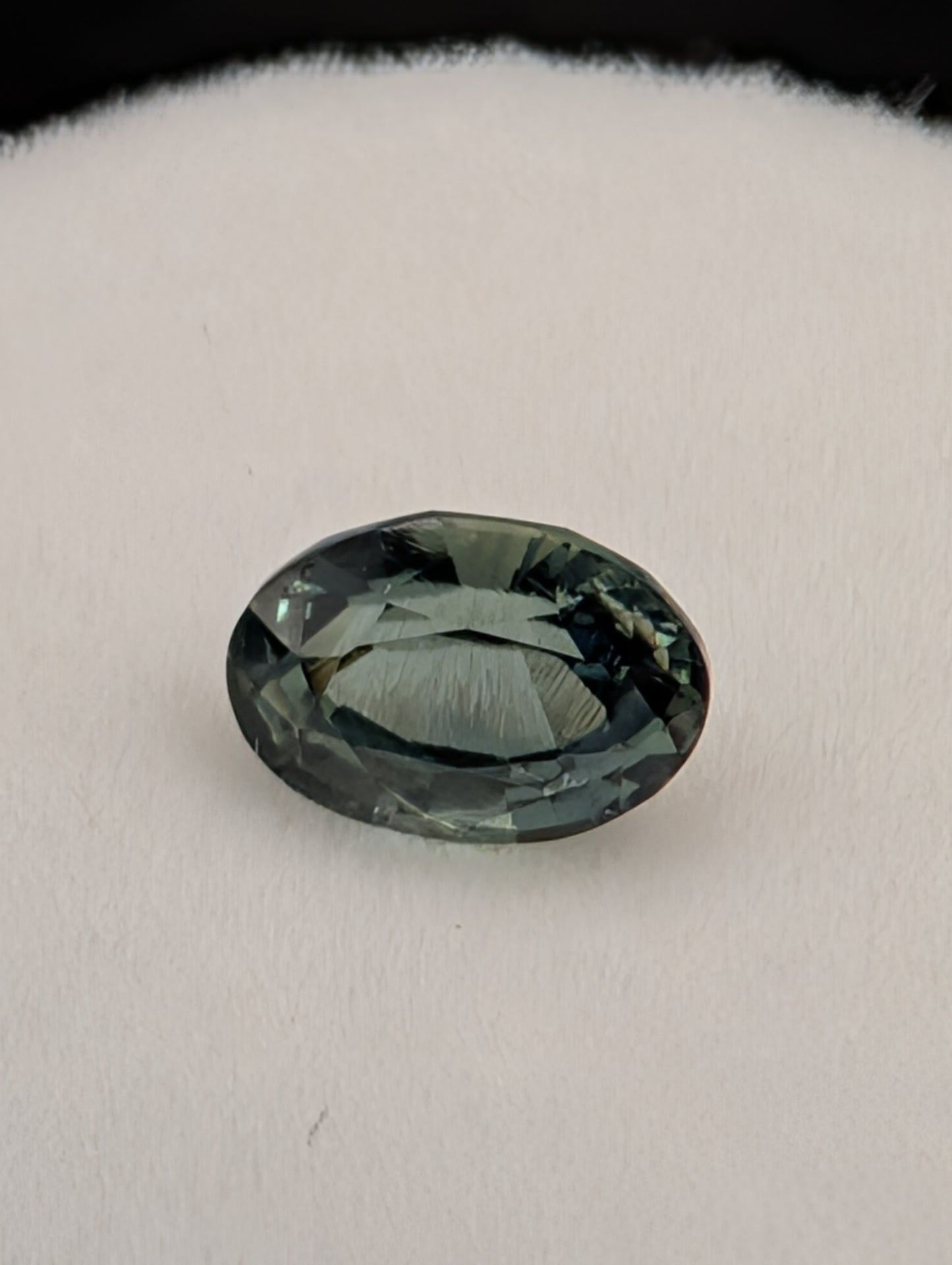 0.56ct Natural Unheated Greenish Blue Sapphire - Oval Cut
